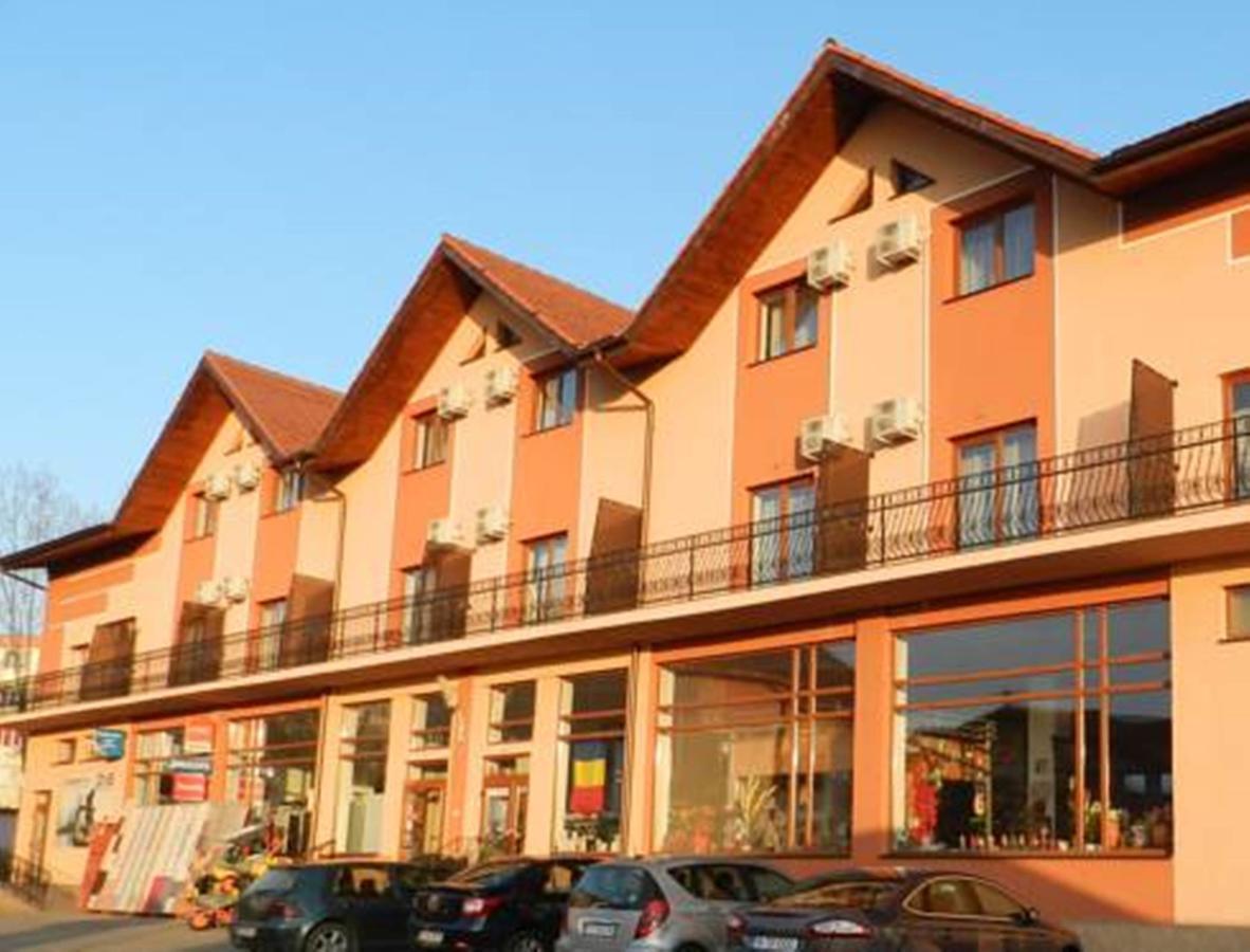 Hotel Condor Oravita Dış mekan fotoğraf