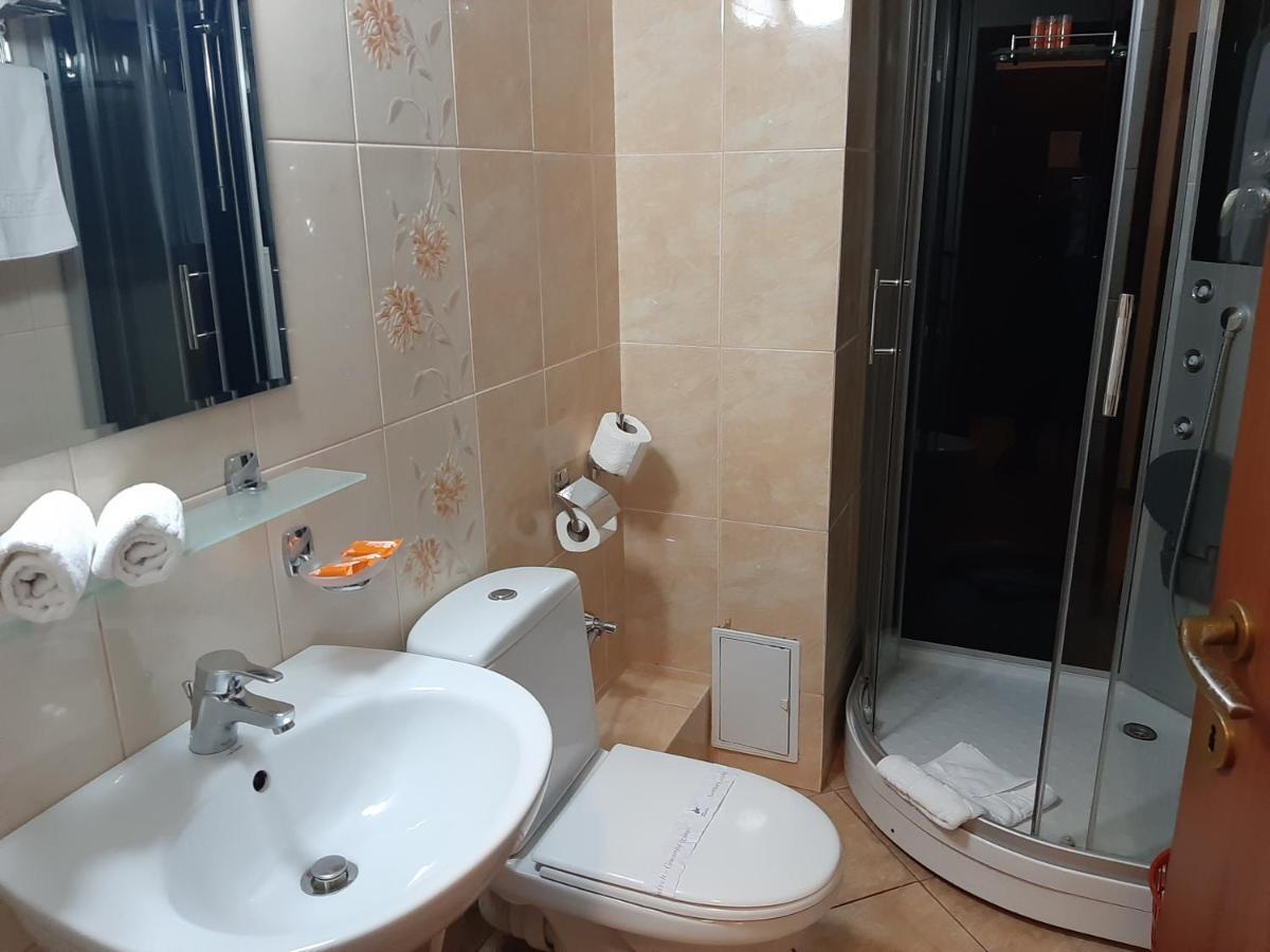 Hotel Condor Oravita Dış mekan fotoğraf